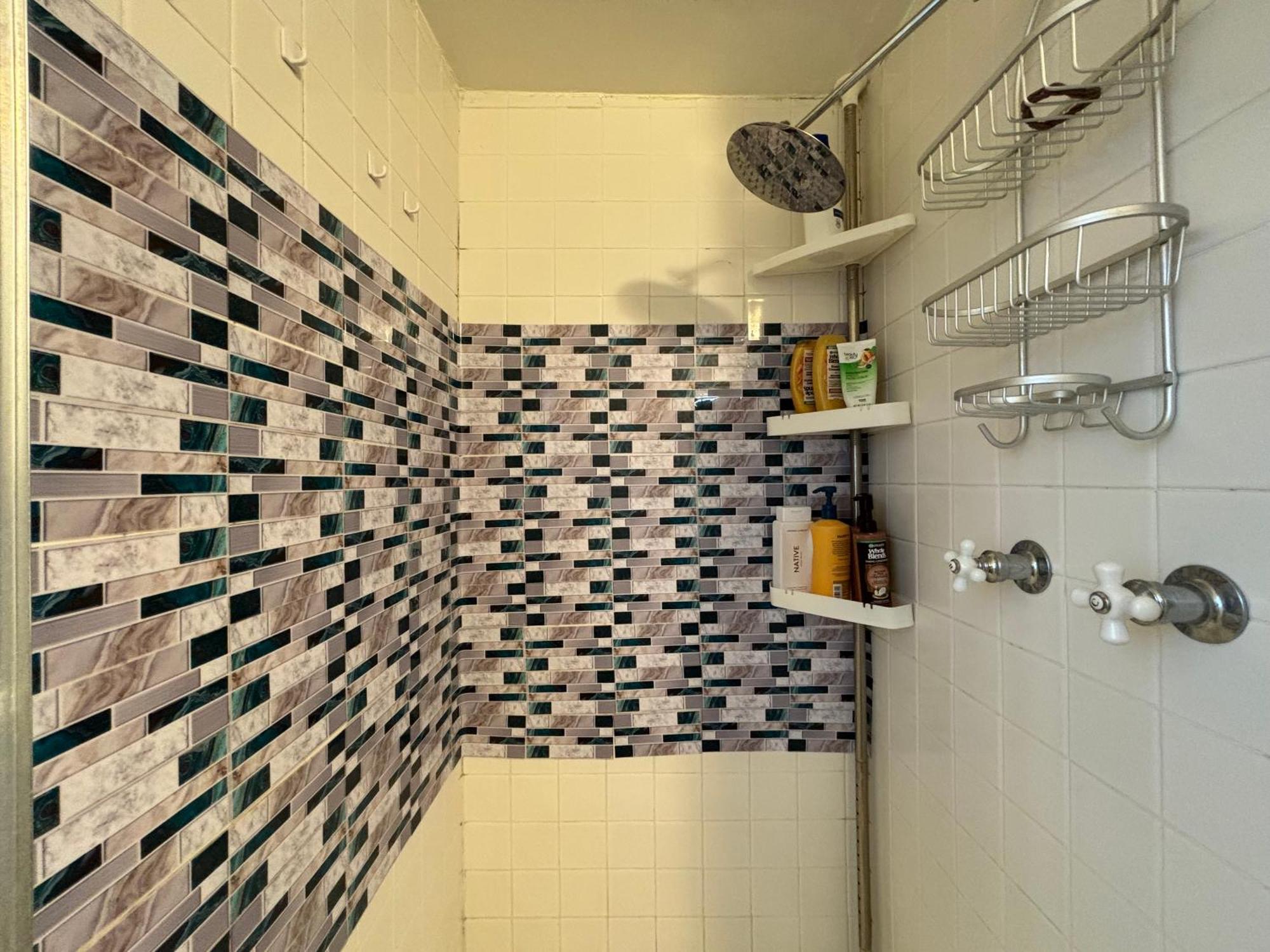 The Hathaway Suites Los Angeles Kamer foto